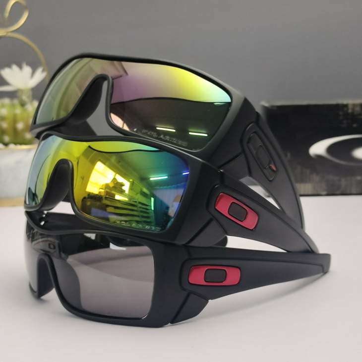Picture of Oakley Sunglasses _SKUfw66124318fw